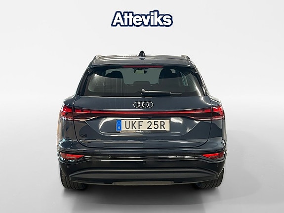 Audi Q6 e-tron 4 of 16