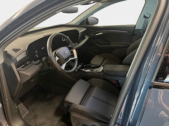 Audi Q6 e-tron 9 of 16