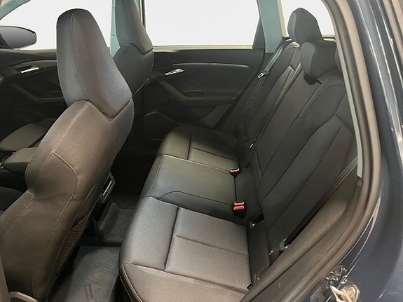 Audi Q6 e-tron 13 of 16