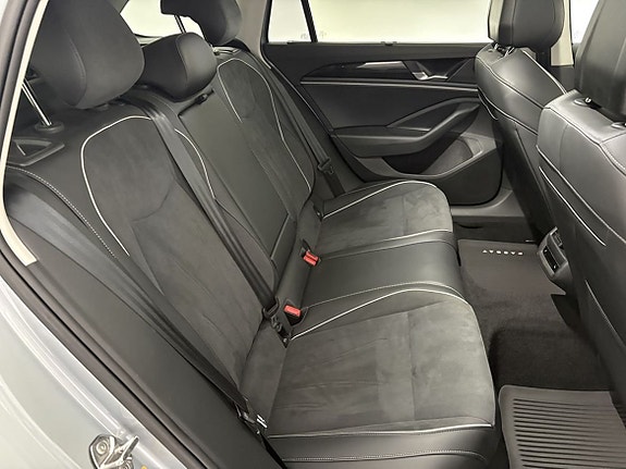 Volkswagen Passat 15 of 21