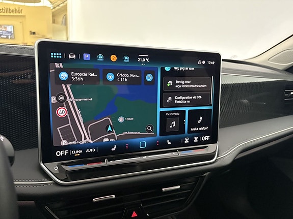 Volkswagen Passat 11 of 21