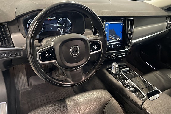 Volvo V90 8 of 18