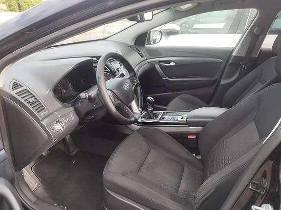 Hyundai i40 3 of 3
