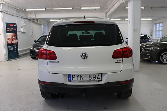 Volkswagen Tiguan 11 of 17
