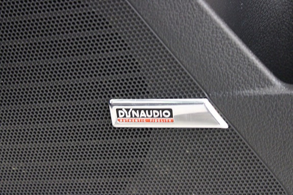 Volkswagen Tiguan 15 of 17