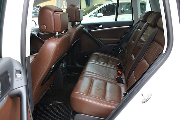 Volkswagen Tiguan 9 of 13