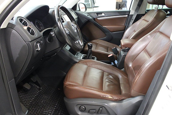 Volkswagen Tiguan 4 of 17