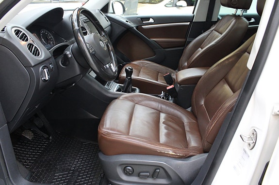 Volkswagen Tiguan 6 of 13