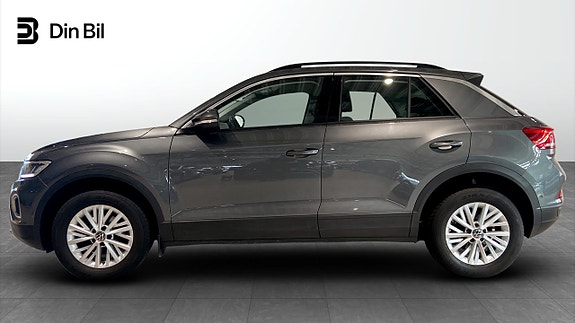 Volkswagen T-Roc 2 of 12