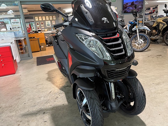 Peugeot Metropolis 400 RX-R #Får köras på B-Körkort & Endast 500mil# 7 of 13