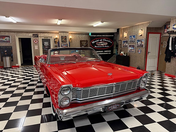 Ford Galaxie