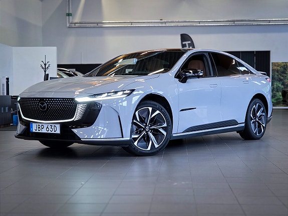 Mazda 6e