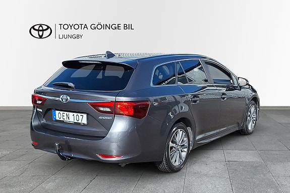 Toyota Avensis 18 of 19
