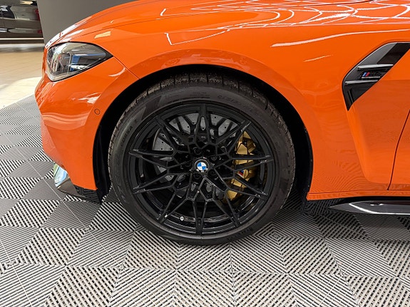 BMW M4 9 of 17