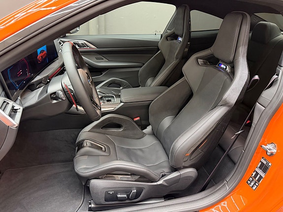 BMW M4 12 of 17