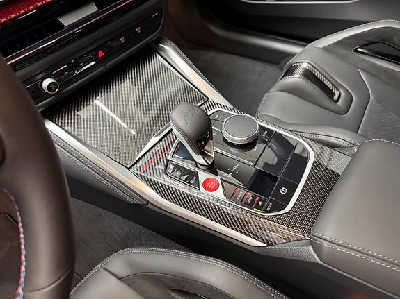 BMW M4 16 of 17