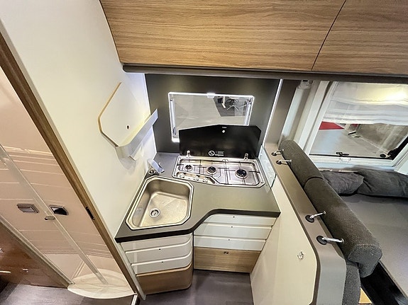 Adria Sonic I 700 SL / Alsike Maskin räntekampanj 3,49%, gäller Fre-Sön 10 of 20
