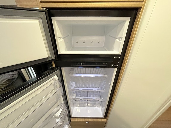 Adria Sonic I 700 SL / Alsike Maskin räntekampanj 3,49%, gäller Fre-Sön 11 of 20