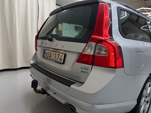 Volvo V70 17 of 24