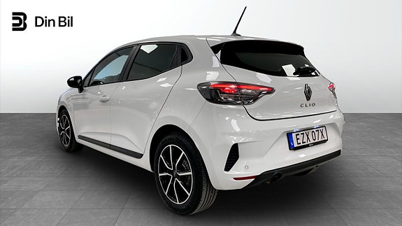 Renault Clio 3 of 12