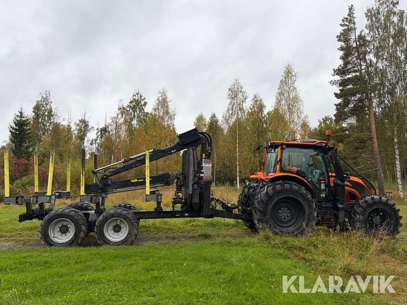 Traktor Valtra N134 152hk Skogsutrustad med T 6 of 6