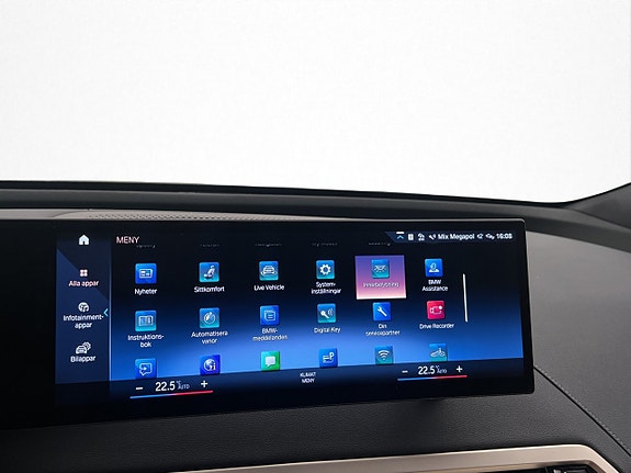 BMW iX 27 of 30