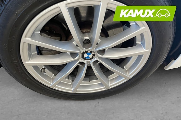 BMW 330e 8 of 23