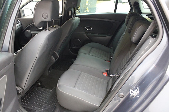 Renault Megane 9 of 12