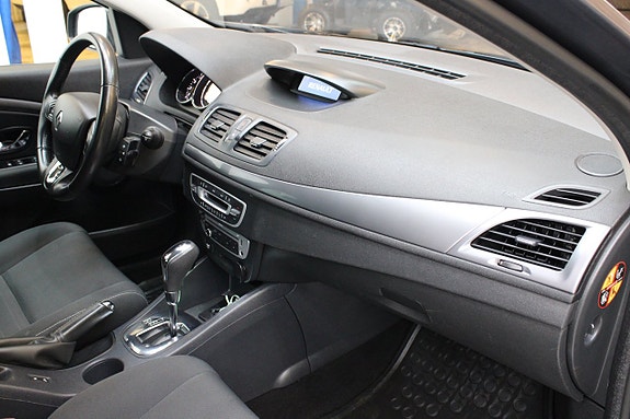 Renault Megane 11 of 12