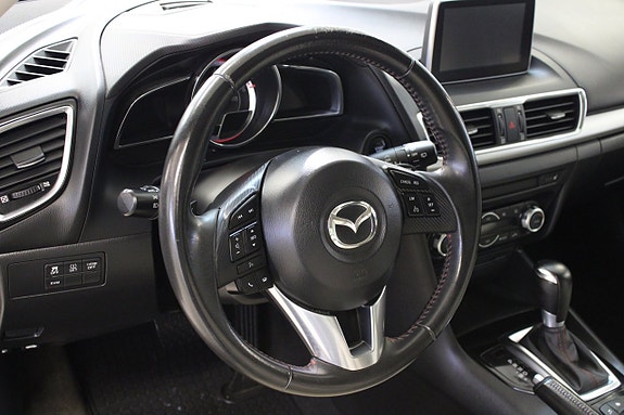 Mazda 3 10 of 15