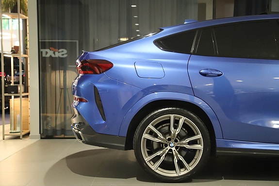 BMW X6 M 8 of 20