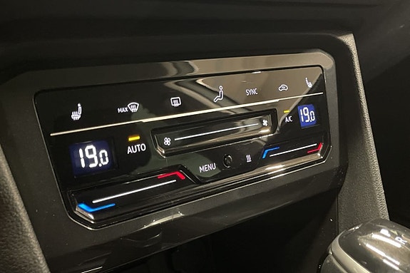 Volkswagen Tiguan 20 of 25