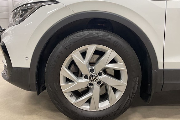 Volkswagen Tiguan 5 of 25