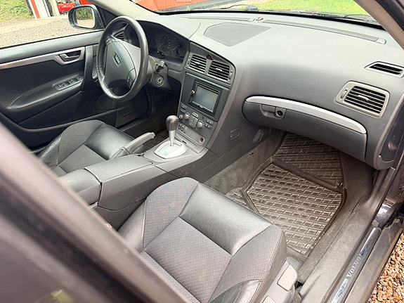 Volvo S60 4 of 9