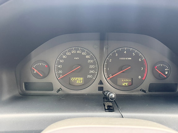 Volvo S60 8 of 9