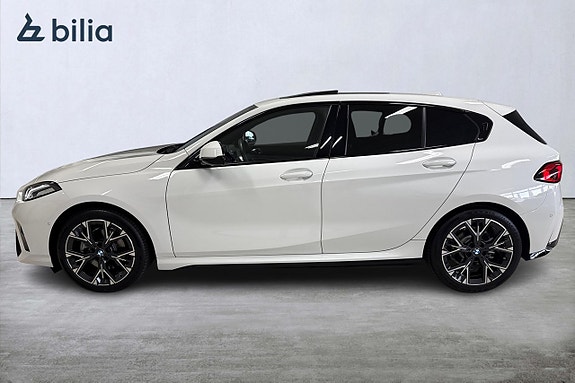 BMW 120 3 of 19