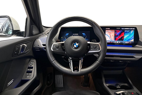 BMW 120 9 of 19
