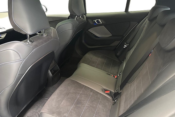 BMW 120 15 of 19