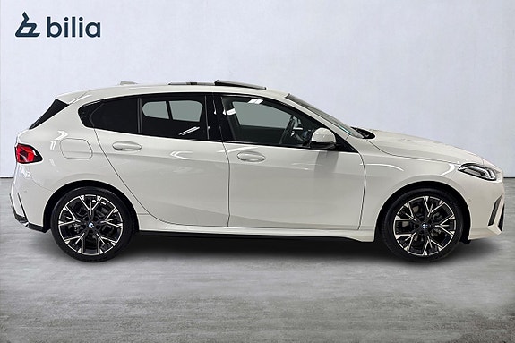BMW 120 16 of 19