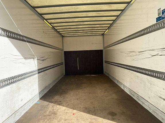 Iveco Eurocargo 10 of 12