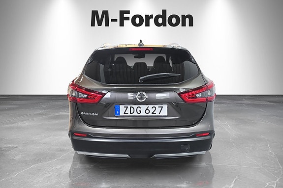 Nissan Qashqai 4 of 17