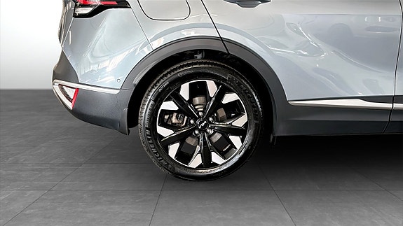 Kia Sportage 9 of 17