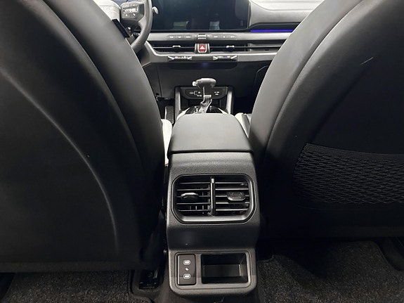Kia K4 26 of 28