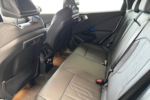 BMW X3 15 of 19