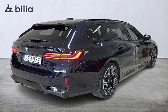 BMW 530e 17 of 19