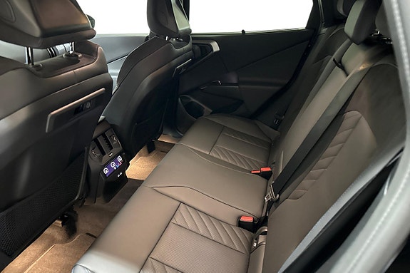 BMW X3 15 of 19