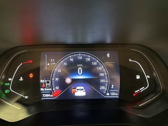 Renault Clio 15 of 18