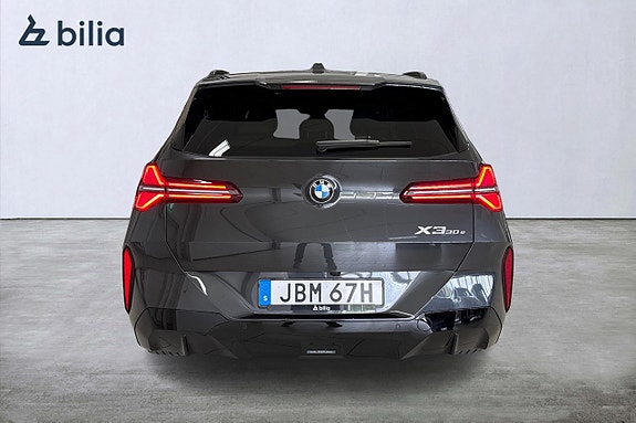 BMW X3 4 of 19
