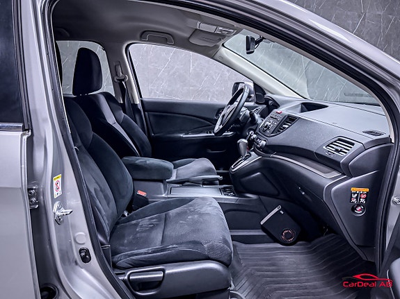 Honda CR-V 18 of 29