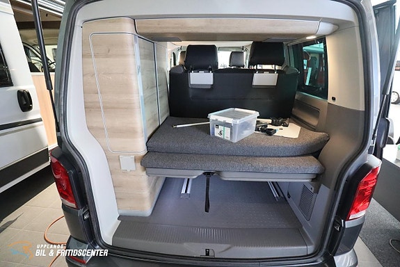 Volkswagen California Coast TDI 150 / Markis 9 of 12
